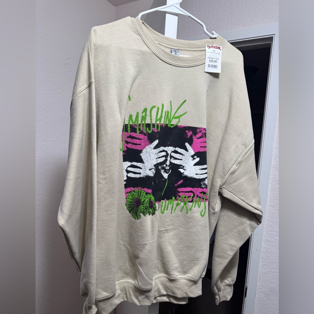 Gildan Cream Crewneck Sweater Smashing Pumpkins